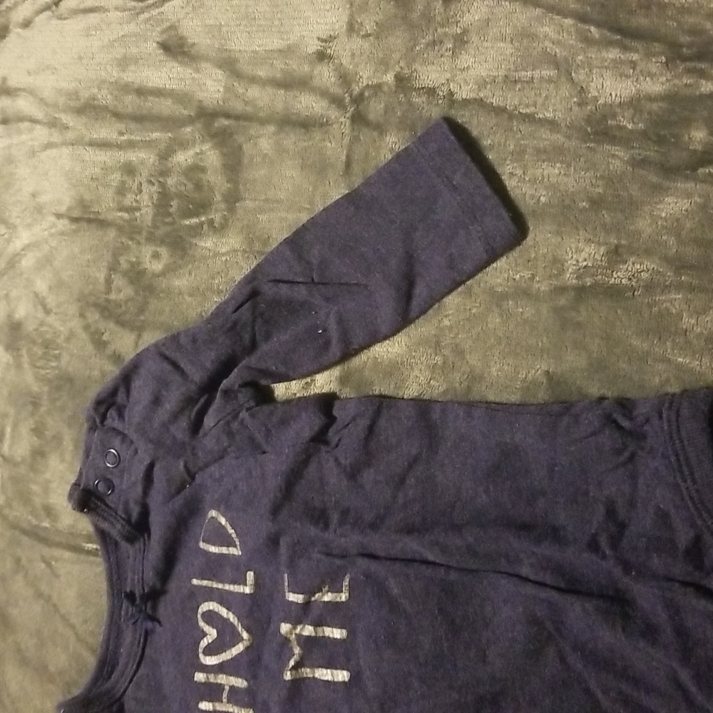 Oshkosh Baby Girl's Onesie - Picture 4 of 11